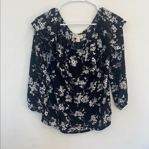 Floral Black and White Women's Top - Picture 1 of 4